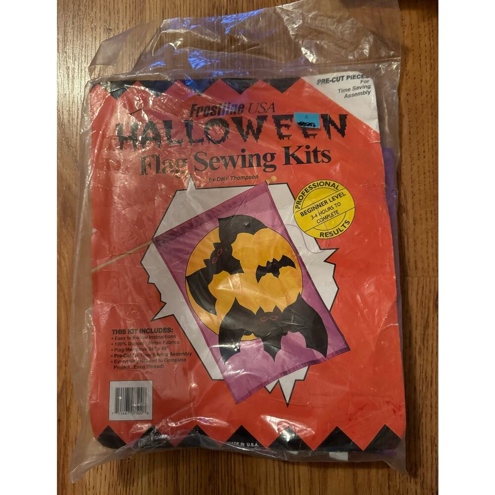 Frostline USA Craft Patterns Halloween Bats n Moon Flag 38"×48"